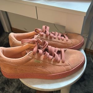 Pink sued pumas